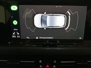 VW Golf GTE Black Style Navi IQLight DCC ACC 18 LED