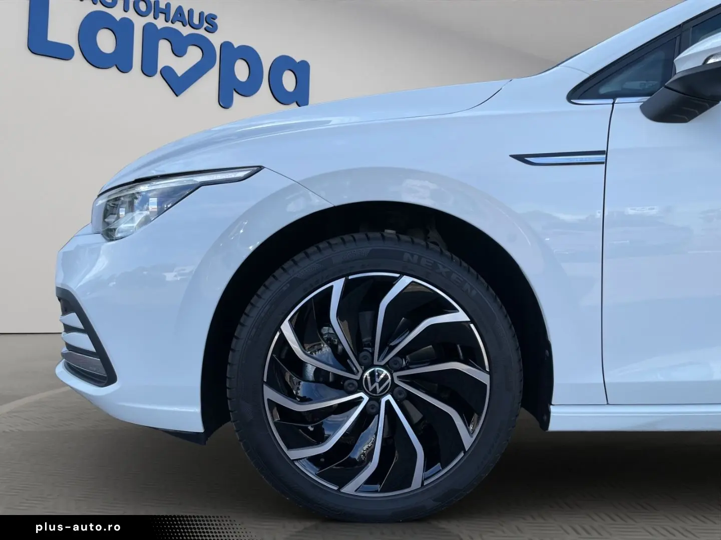 VW Golf VIII Style 1.5 eTSI DSG Navi  Matrix  Head-