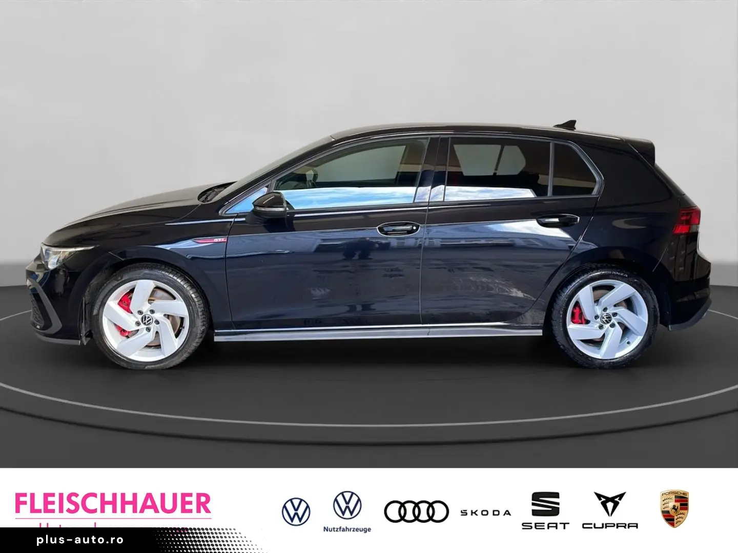 VW Golf GTI VIII 2.0 TSI LED PDC Kamera App-Connect