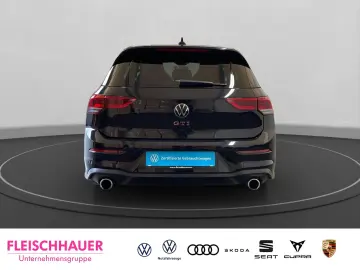 VW Golf GTI VIII 2.0 TSI LED PDC Kamera App-Connect