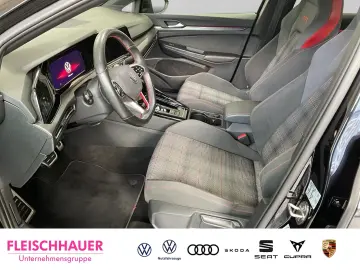VW Golf GTI VIII 2.0 TSI LED PDC Kamera App-Connect