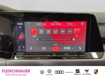 VW Golf GTI VIII 2.0 TSI LED PDC Kamera App-Connect