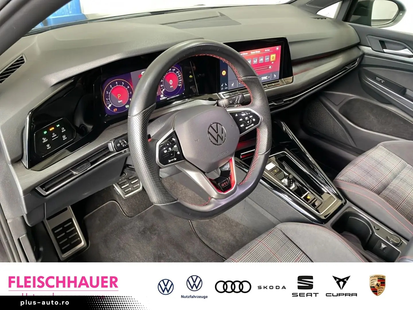 VW Golf GTI VIII 2.0 TSI LED PDC Kamera App-Connect