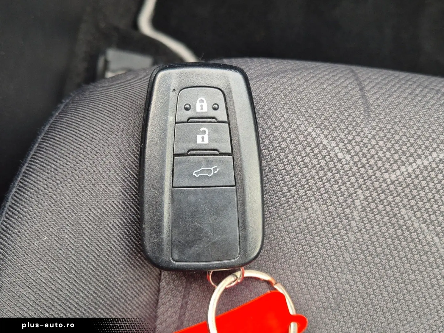 TOYOTA RAV 4 RAV4 Hybrid 4x2 Team Deutschland