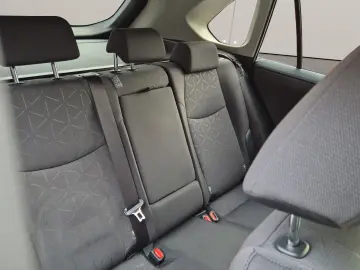 TOYOTA RAV 4 RAV4 Hybrid 4x2 Team Deutschland