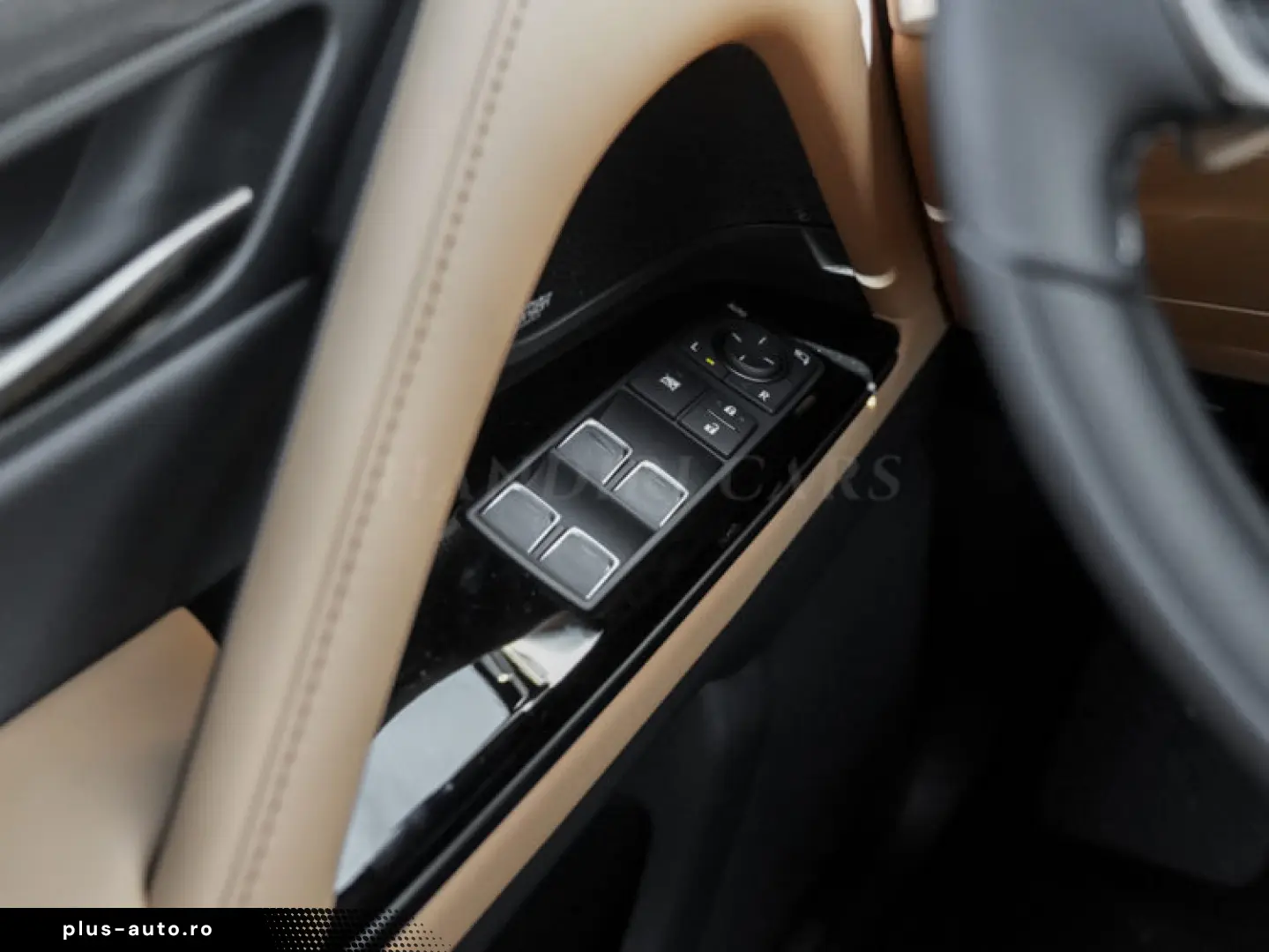 Lexus LX 700h Luxury