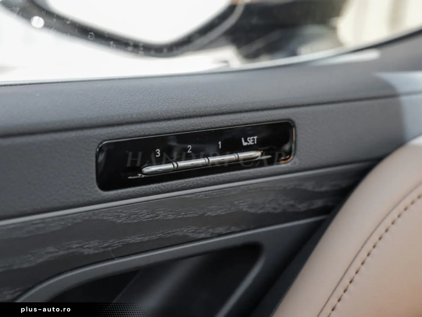 Lexus LX 700h Luxury