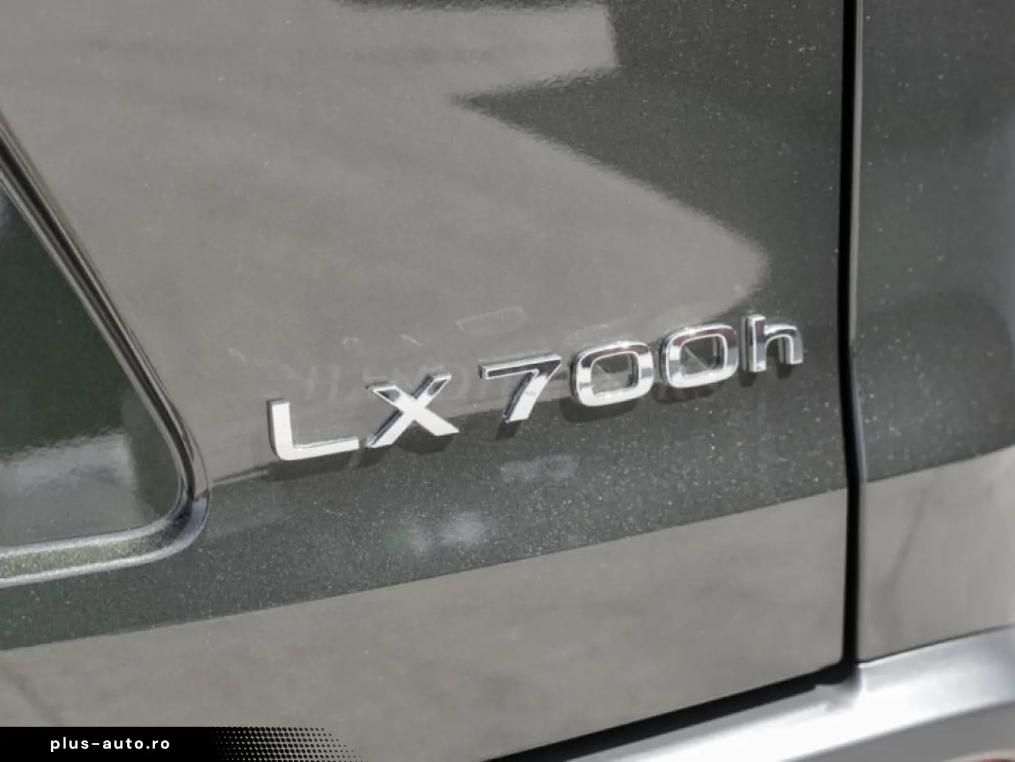 Lexus LX 700h Luxury