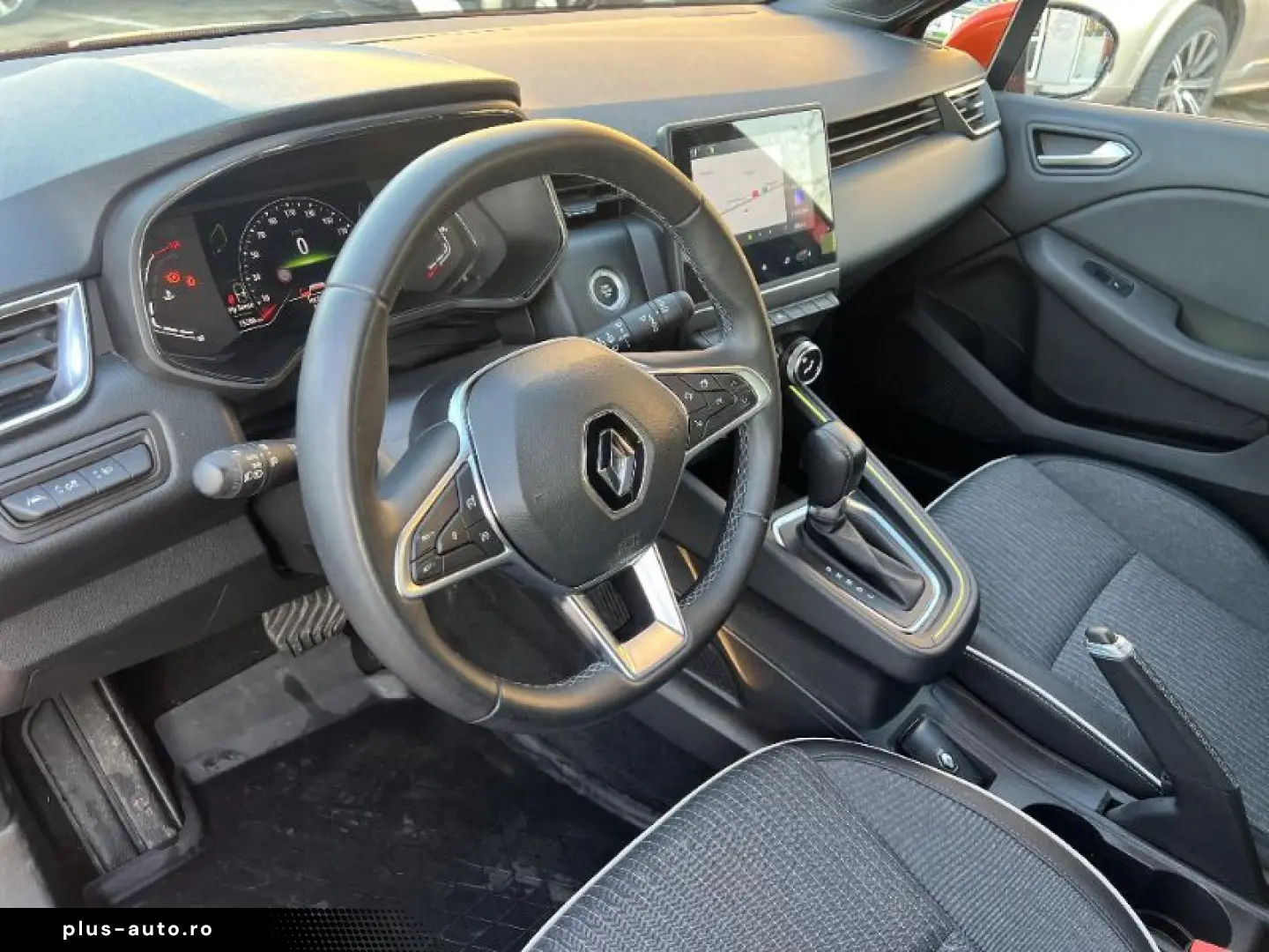 RENAULT CLIO 1.0 TCe 90CP Zen X-Tronic