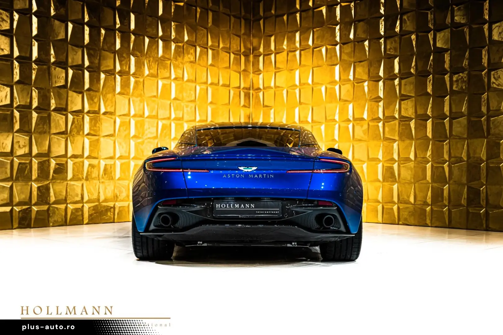 ASTON MARTIN DB12 COUPE   CARBON   BOWERS WILKINS
