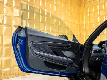 ASTON MARTIN DB12 COUPE   CARBON   BOWERS WILKINS