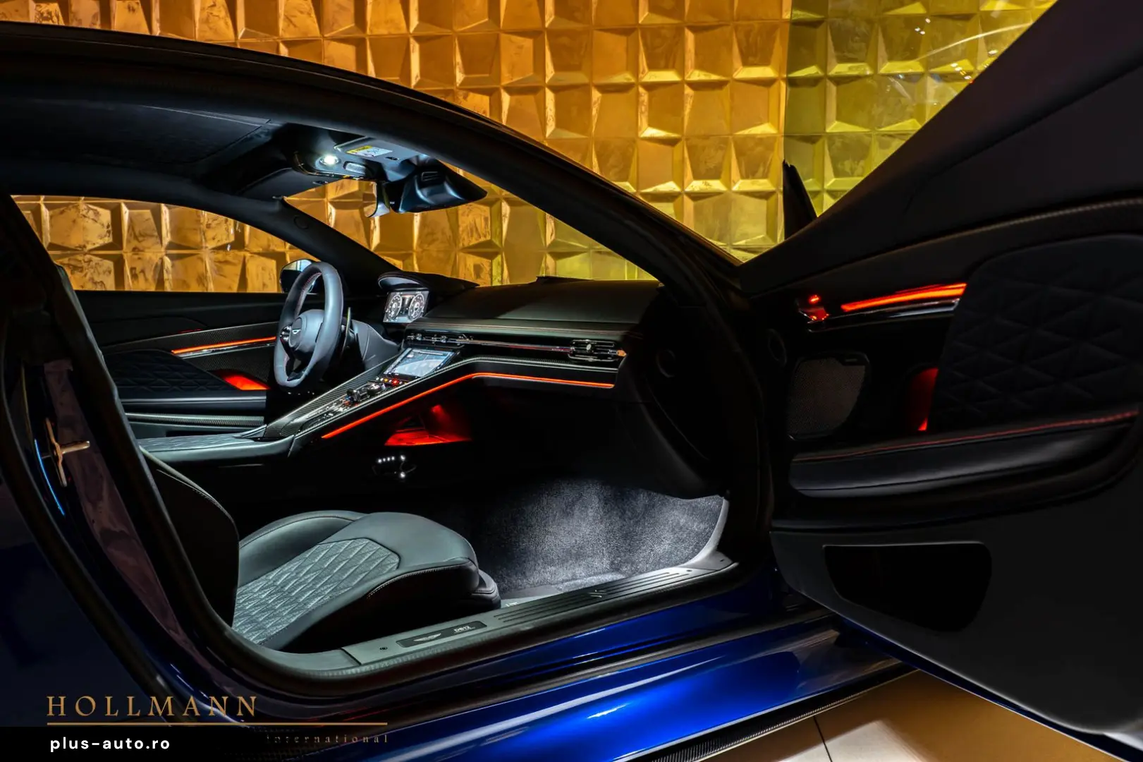 ASTON MARTIN DB12 COUPE   CARBON   BOWERS WILKINS