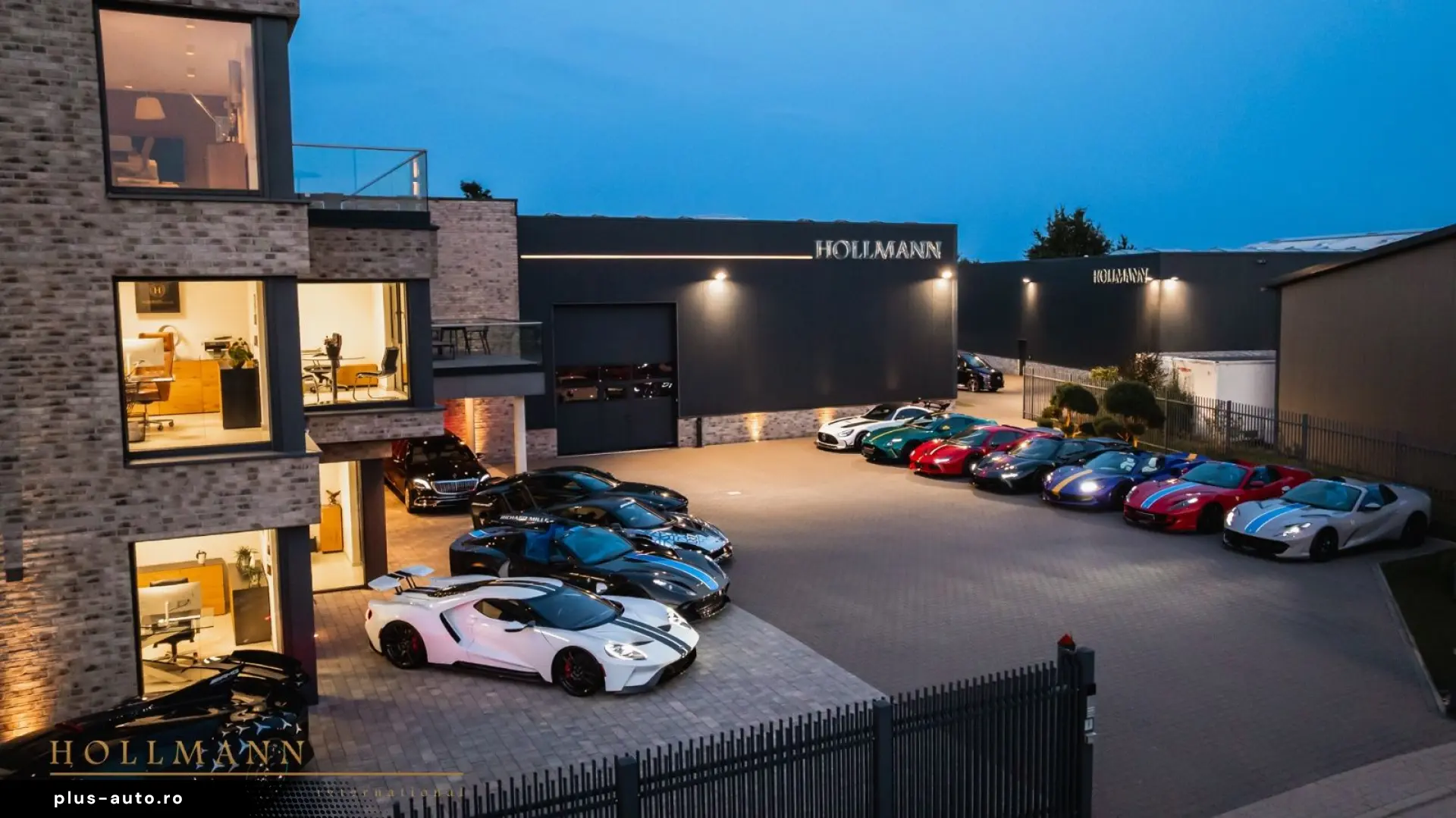 ASTON MARTIN DB12 COUPE   CARBON   BOWERS WILKINS