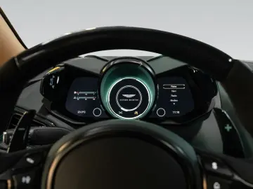 ASTON MARTIN DBS770 Ultimate   Q Tinted Carbon   Full PPF