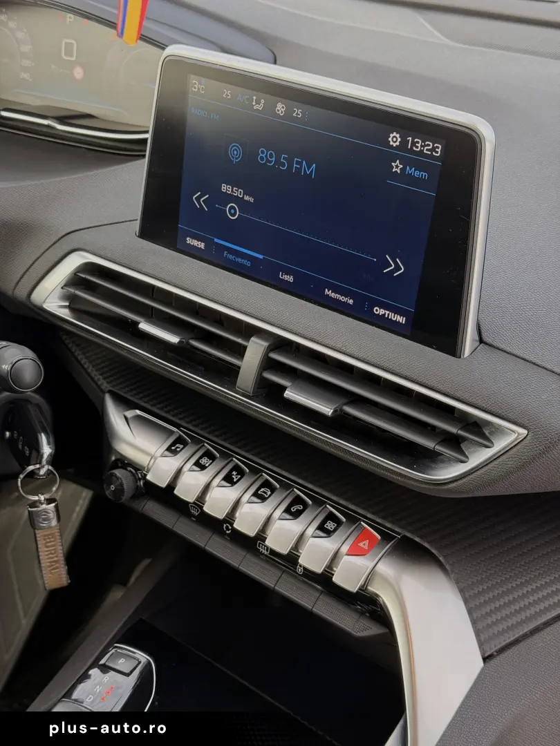 Peugeot 3008 1.6 PureTech Turbo S&S EAT8 Allure