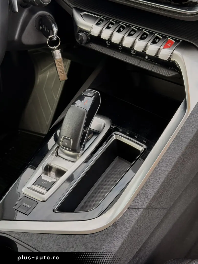 Peugeot 3008 1.6 PureTech Turbo S&S EAT8 Allure