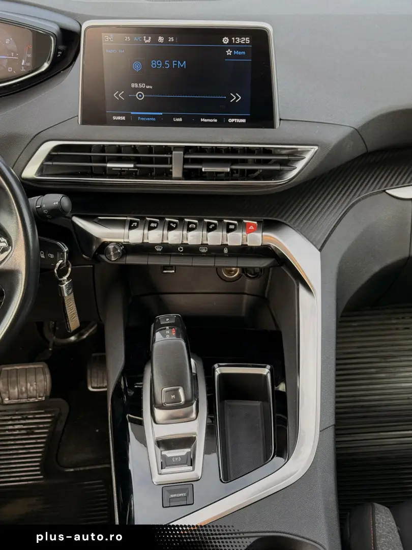 Peugeot 3008 1.6 PureTech Turbo S&S EAT8 Allure