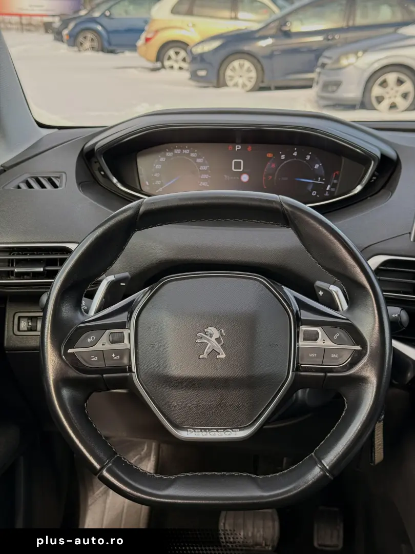 Peugeot 3008 1.6 PureTech Turbo S&S EAT8 Allure