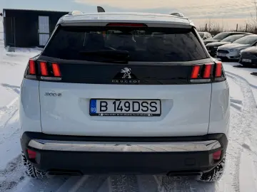 Peugeot 3008 1.6 PureTech Turbo S&S EAT8 Allure