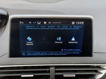 Peugeot 3008 1.6 PureTech Turbo S&S EAT8 Allure