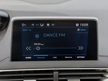 Peugeot 3008 1.6 PureTech Turbo S&S EAT8 Allure