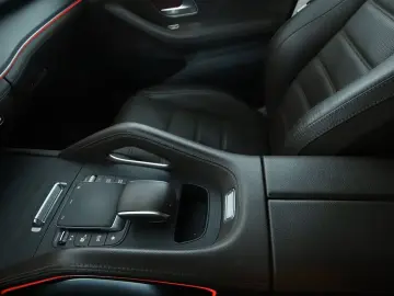 MERCEDES-BENZ GLE 350e 4Matic