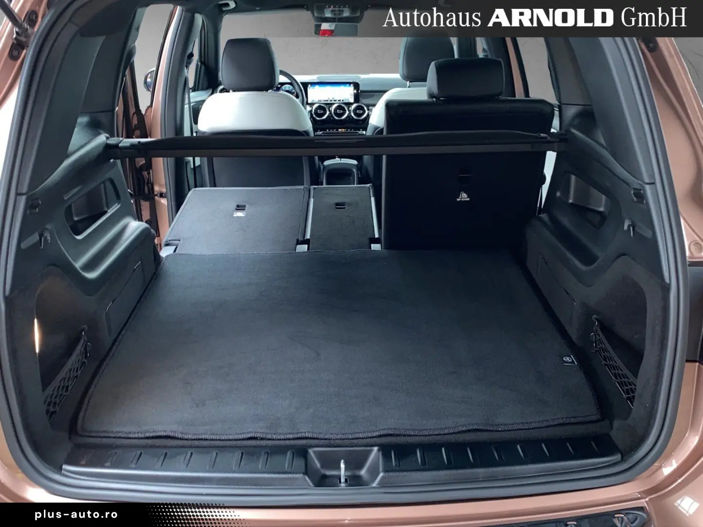 MERCEDES-BENZ GLB 250 AMG L. Night Pano Kamera MBUX HighEnd