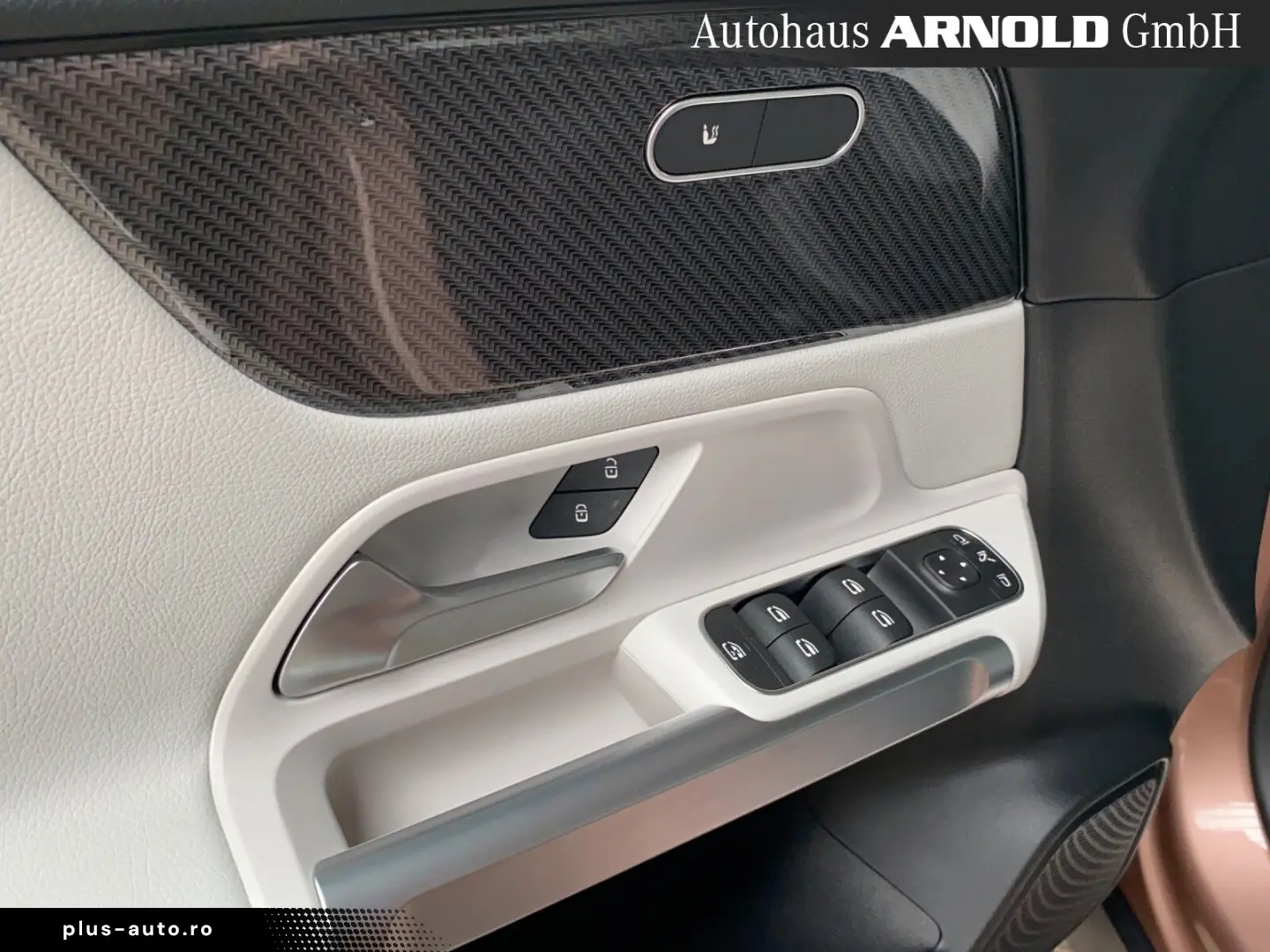 MERCEDES-BENZ GLB 250 AMG L. Night Pano Kamera MBUX HighEnd