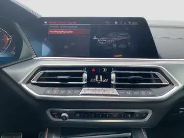 BMW X5 xDrive 30d (M-Sport Navi LED AHK )