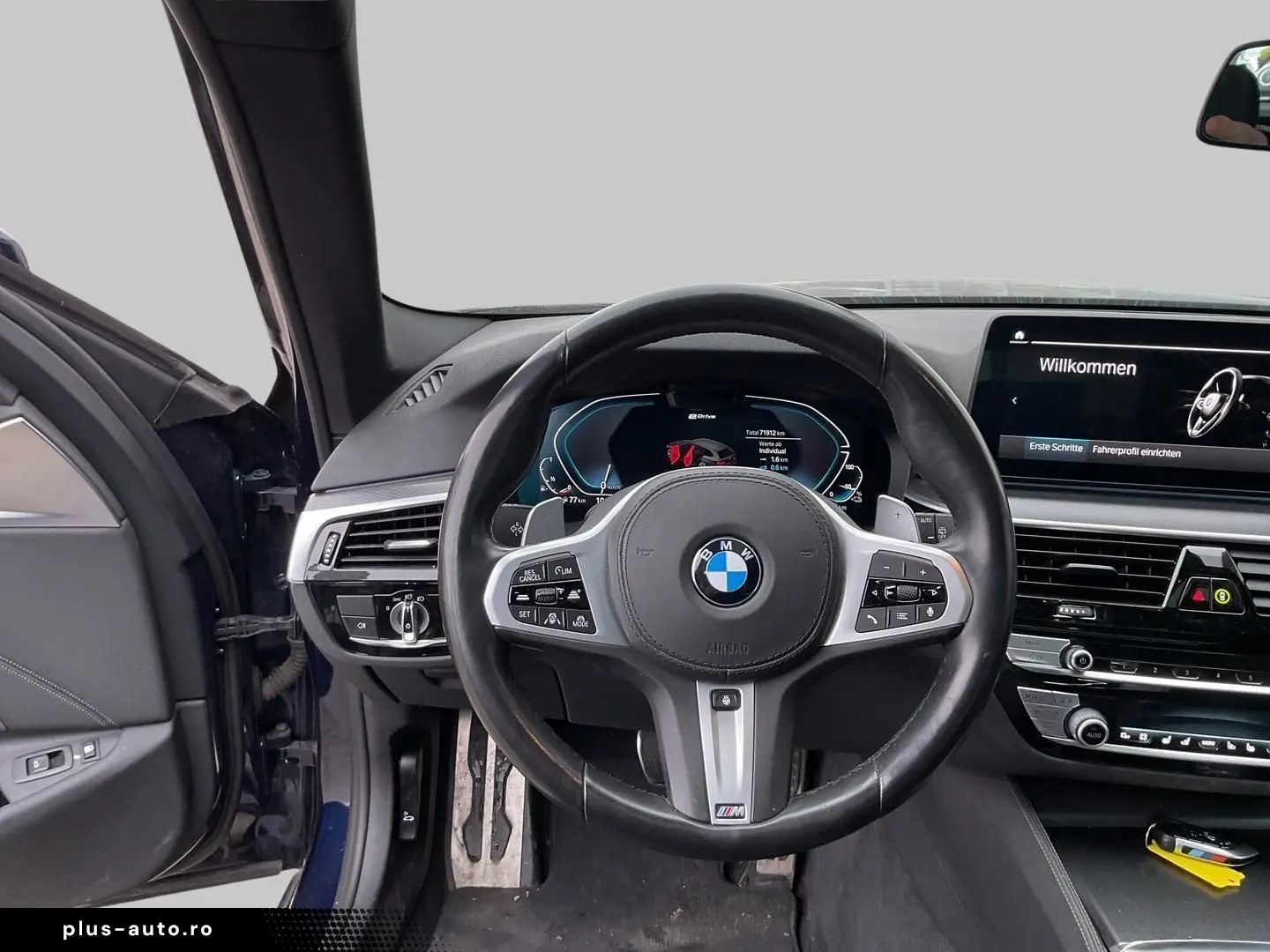 BMW 530 e xDrive Touring M Sportpaket HUD AHK Pano N