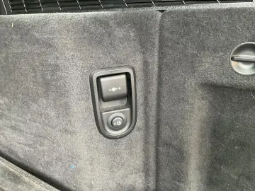 BMW 530 e xDrive Touring M Sportpaket HUD AHK Pano N