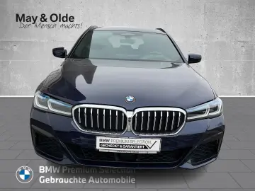 BMW 530 e xDrive Touring M Sportpaket HUD AHK Pano N