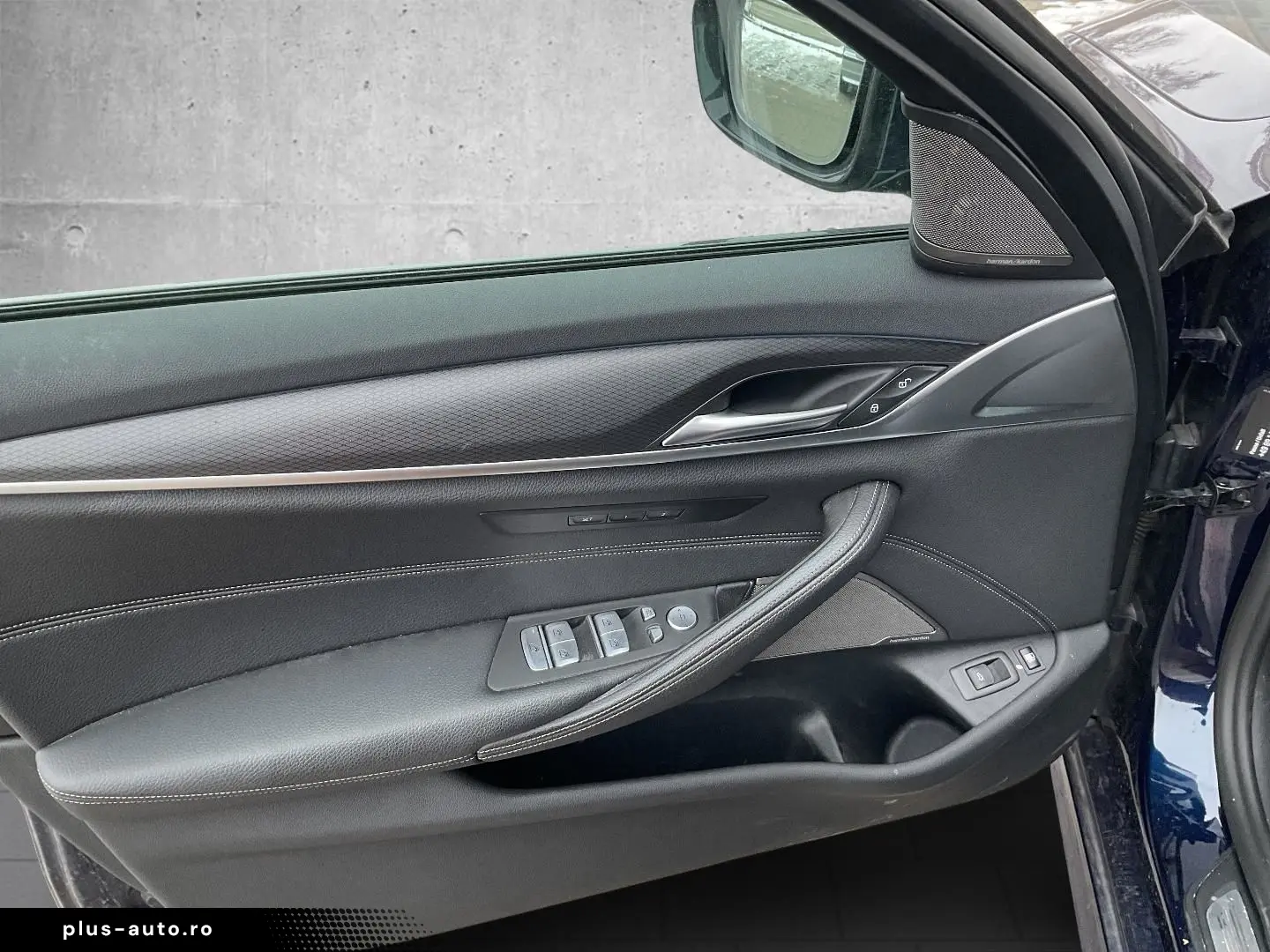 BMW 530 e xDrive Touring M Sportpaket HUD AHK Pano N