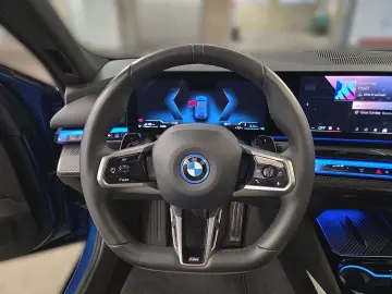 BMW 550e xDrive Sonderlack PanoDach M-SportPro M-Sha