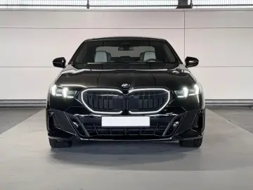 BMW 540 d xDrive M Sport Pro   B&W   DA Pro   21