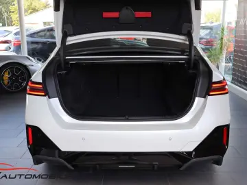 BMW 540 540 d xDrive M Sport Pro  Bowers W.  Panora