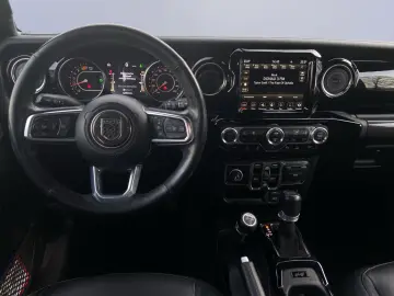 JEEP Wrangler Unlimited 80th Anniversary   BRUTE