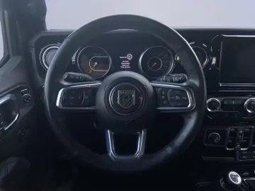 JEEP Wrangler Unlimited 80th Anniversary   BRUTE