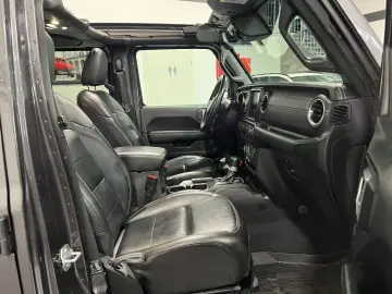 JEEP Wrangler 2.0 Unlimited Sahara 4x4  LED Navi AHK