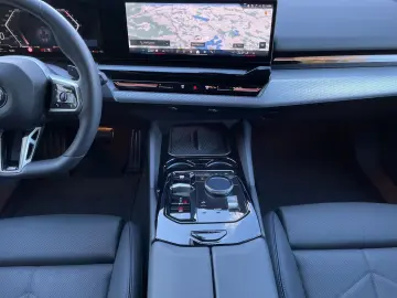 BMW 540d xDrive Touring M Sportpaket-Autobahnassiste