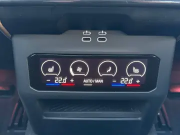 BMW 520d xDrive Touring M Sport AHK Pano ACC LED H K