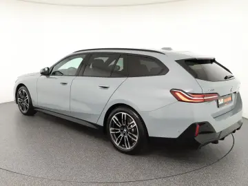 BMW 520d xDr. M Sport Lüft ACC PAN PAs 360 4xSHZ AHK