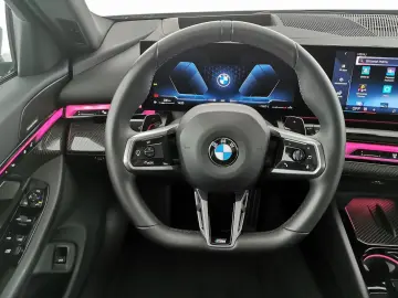BMW 520d xDr. M Sport Lüft ACC PAN PAs 360 4xSHZ AHK