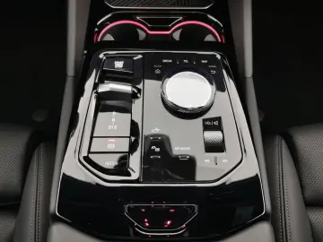 BMW 520d xDr. M Sport Lüft ACC PAN PAs 360 4xSHZ AHK