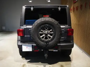 JEEP Wrangler Unlimited 392 Rubicon 6.4 V8 MwSt Top