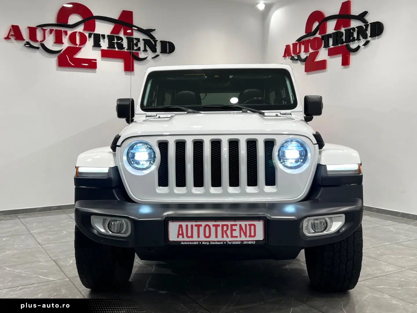 JEEP Wrangler Unlimited Sahara Softtop Sky One-Touch