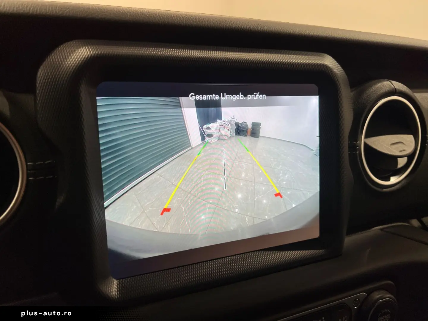 JEEP Wrangler Unlimited Sahara Softtop Sky One-Touch