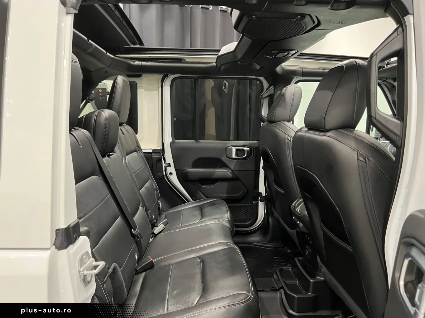 JEEP Wrangler Unlimited Sahara Softtop Sky One-Touch