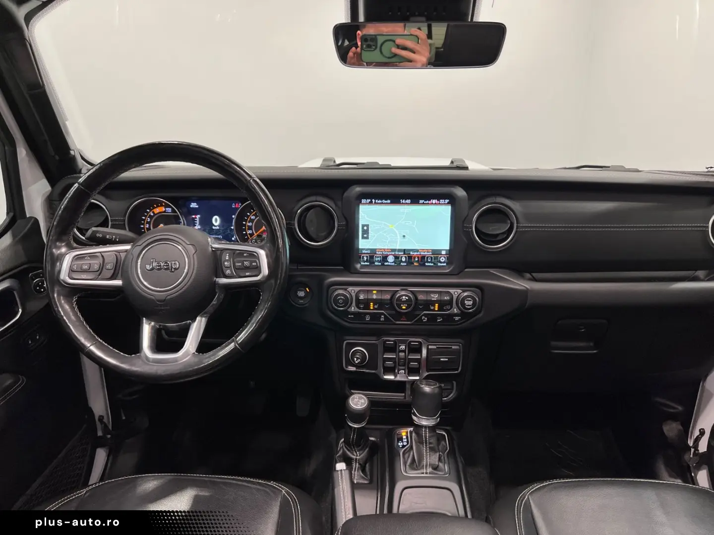 JEEP Wrangler Unlimited Sahara Softtop Sky One-Touch