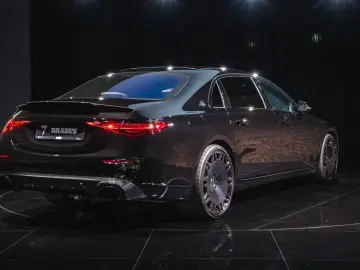 Mercedes-Maybach S680 4Matic BRABUS